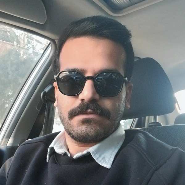 امیر حسین وفایی نژاد